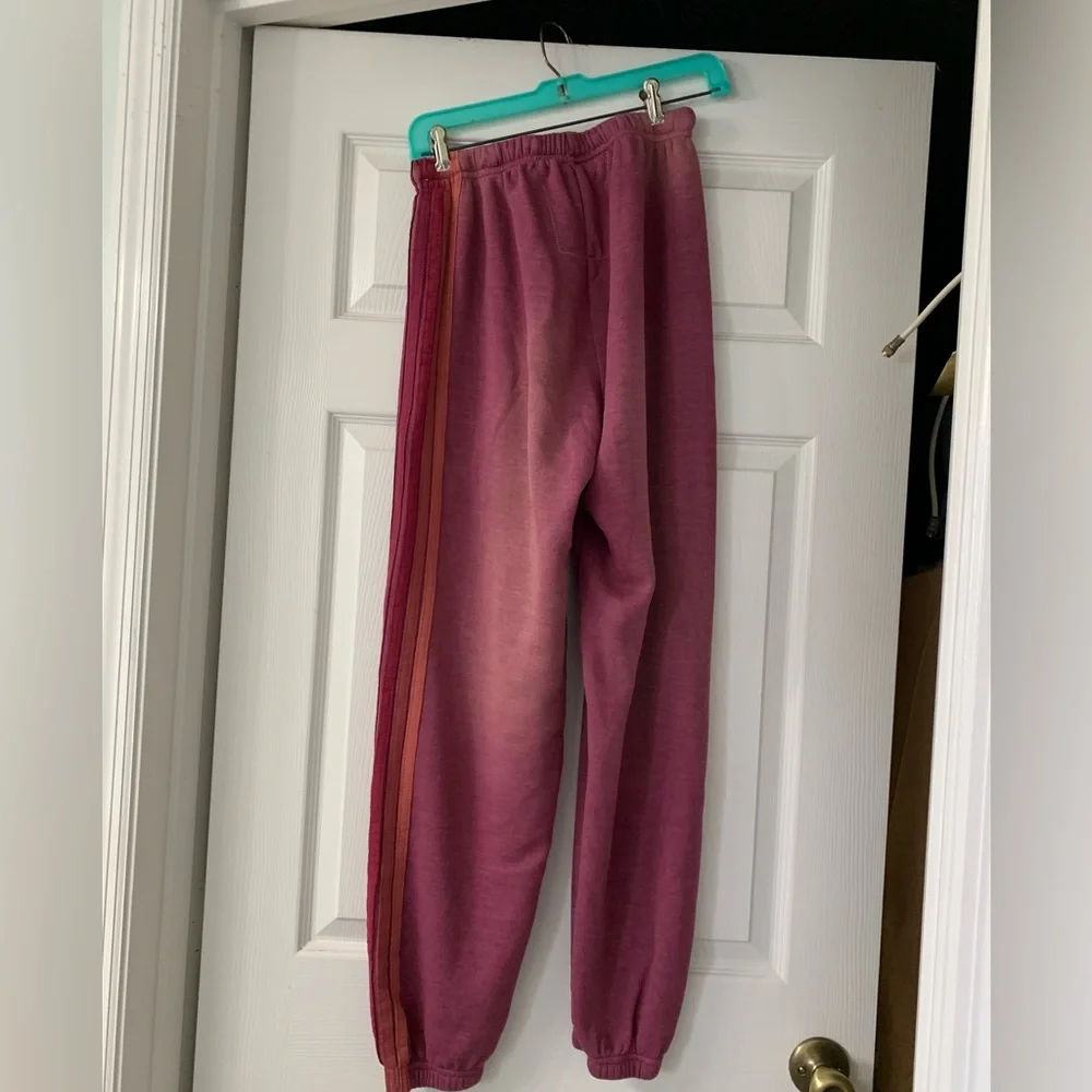 Aviator Nation - Picture 6 of 10